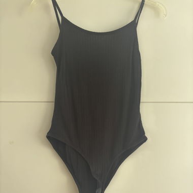 Body simple noir 