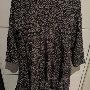 Abito Zara con stampa leopardata