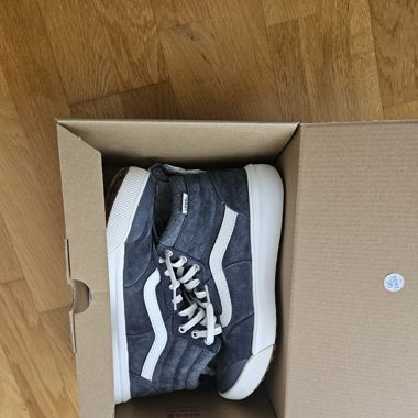 Vans UltraRange