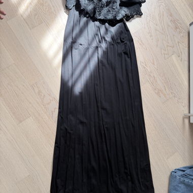 Robe longue noire stretch