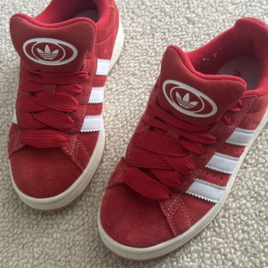 RED Campus Adidas 00s