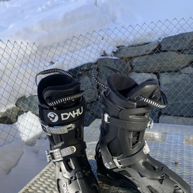 Dahu exoskelett skischuhe 