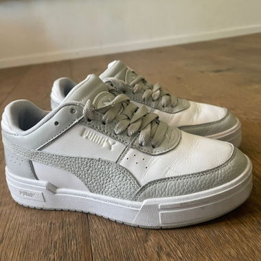 Puma Sneakers