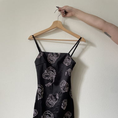 DRAGON BLACK DRESS - SIZE XS