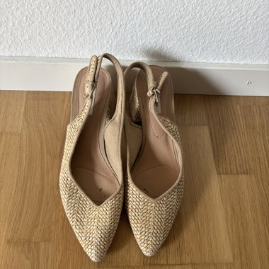 Raffia-Kitten-Heels