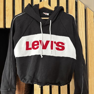 Levi’s cropped Hoodie schwarz