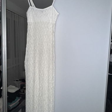 Robe de plage blanche