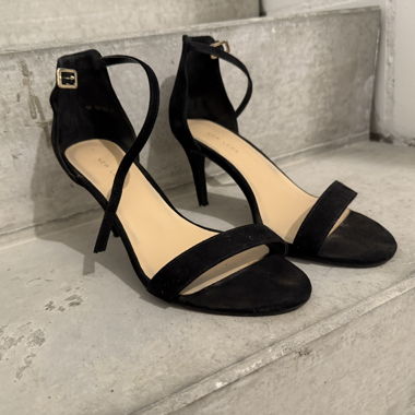 Escarpins à talons hauts noirs