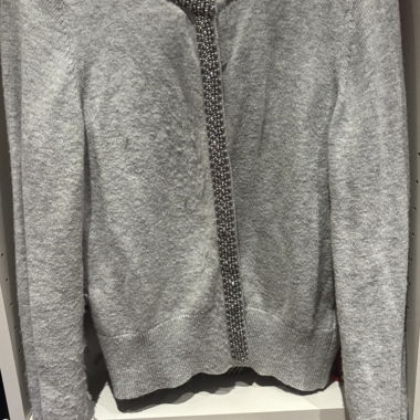 Cardigan grigio con perline