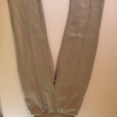 Jogging Bershka beige