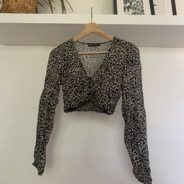 Crop Top a Maniche Lunghe Floreale - Langarm-Crop-Top