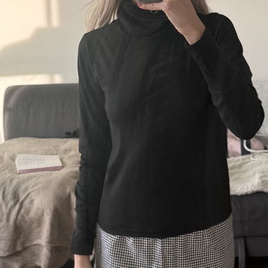 Sous pull noir à col roule 