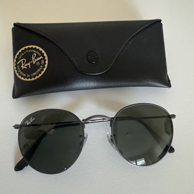 Ray-Ban RB3447 Round Metal occhiali da sole neri