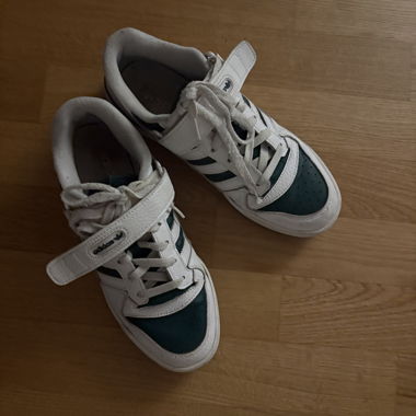 Adidas Sneaker weiss und grün