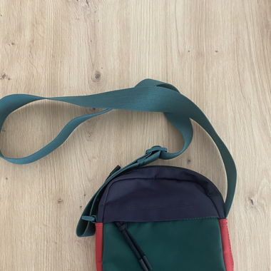 Sacoche Lacoste