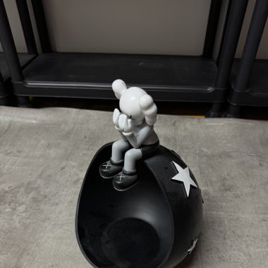 Kaws Deko