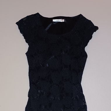 Robe noir en dentelle
