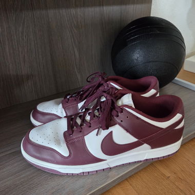 Nike Dunks Low Bordeaux