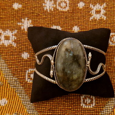 Bracciale serpente con labradorite naturale