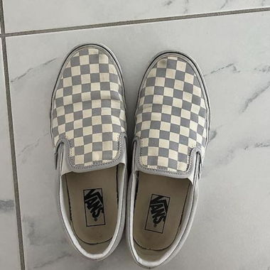 Slip-on Vans in grau kariert