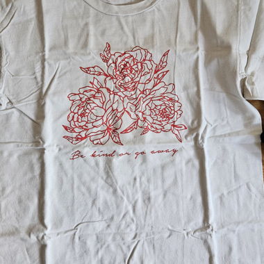 T-shirt motif fleur 