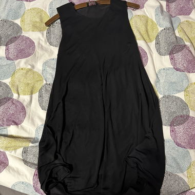 Schwarzes elegantes Kleid