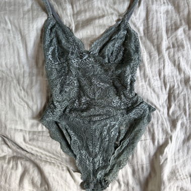 Body aus Spitze