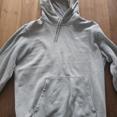 Grey Nike Hoodie Size M