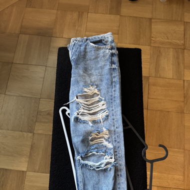Jeans MOM troué