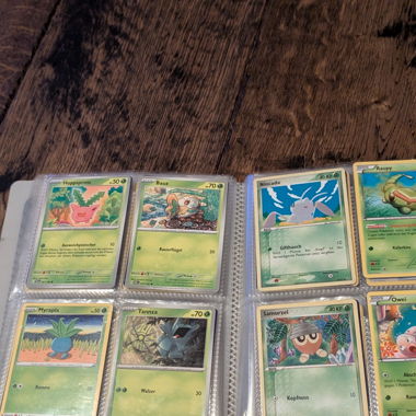 Pokemon Sammelmappe 112 Stück