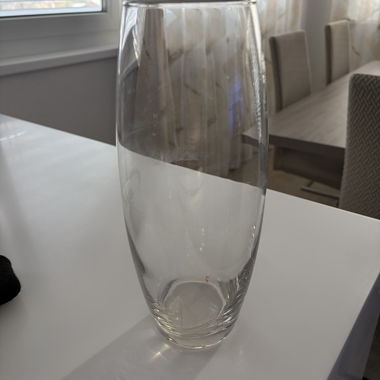 Vaso in vetro trasparente alto