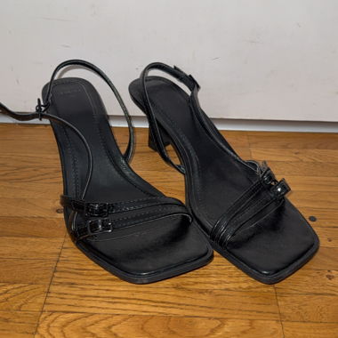 Sandali con Tacco Bershka – Nero Lucido