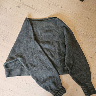 Eucalyptus grüner Pullover