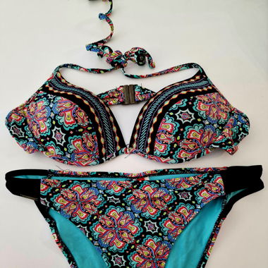 Admas Bikini size 40 (L)