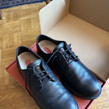Camper Neuman size M41