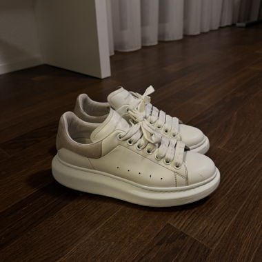 Alexander McQUEEN