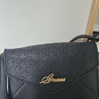 Pochette Guess