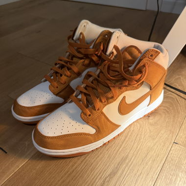 Nike High-Top Sneakers