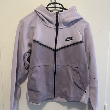 Lila Nike Kapuzenjacke mit Reissverschluss