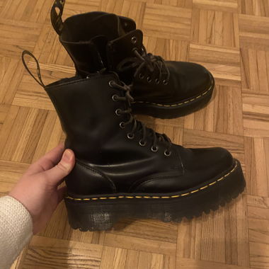 Dr. Martens Size 41