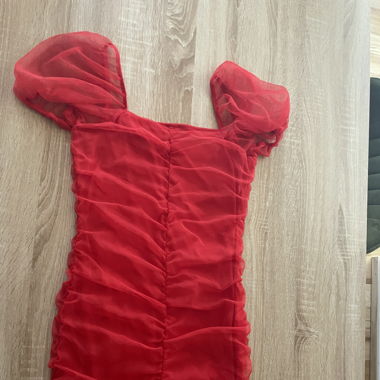 Rotes Kleid