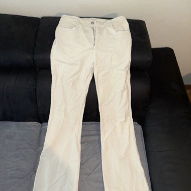 Pantaloni a zampa in velluto beige