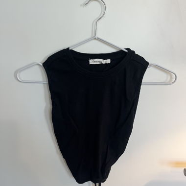 Top corto nero XS