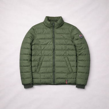Tommy Hilfiger Puffer Jacket/Very good condition - M