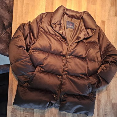 Moncler Daunenjacke