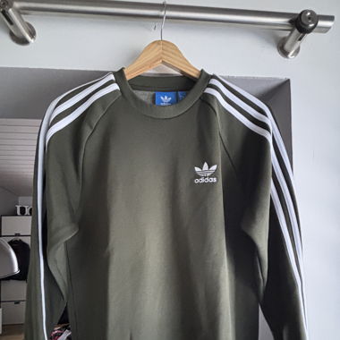 Pull adidas 