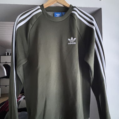 Pull adidas 