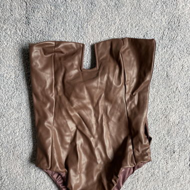 Zara top S/M body braun