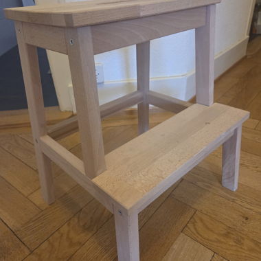 Petit Meuble décoratif échelle en bois clair