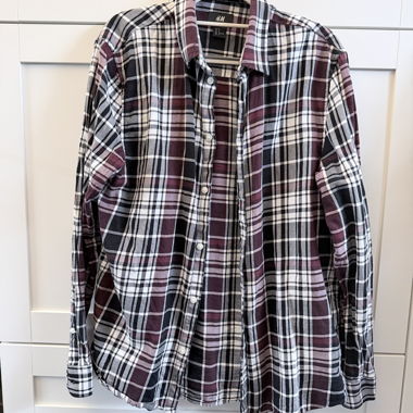 H&M Karoshirt